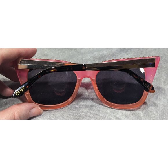 Quay Australia Harper Studded Sunset Cateye Sunglasses - Picture 4 of 7